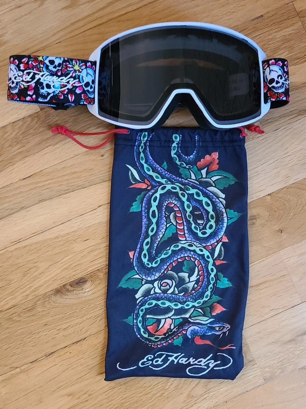 🆕️ Ed Hardy Ski Head Snowboard Ski Goggles - Black/White